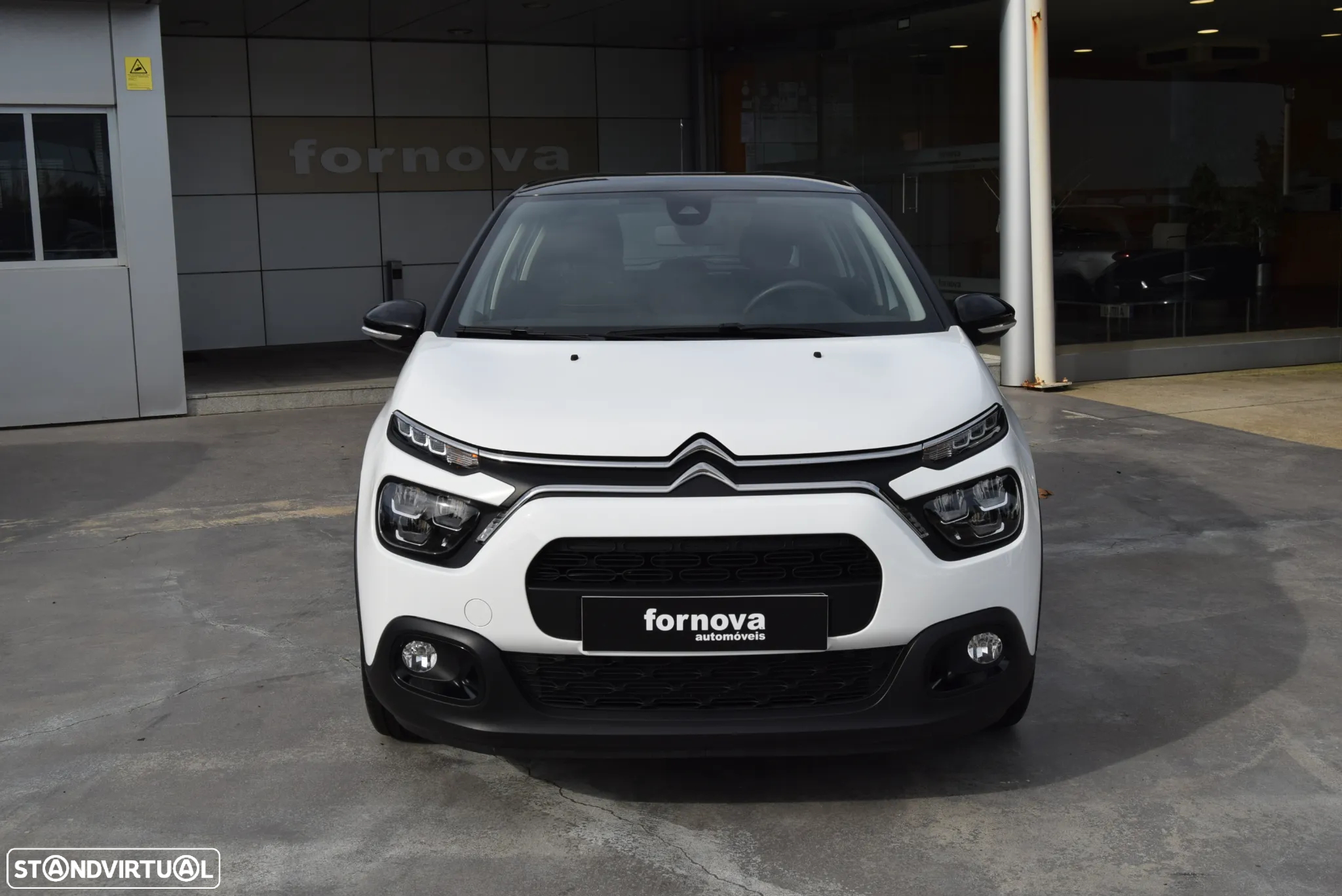 Citroën C3 1.2 PureTech Plus - 2