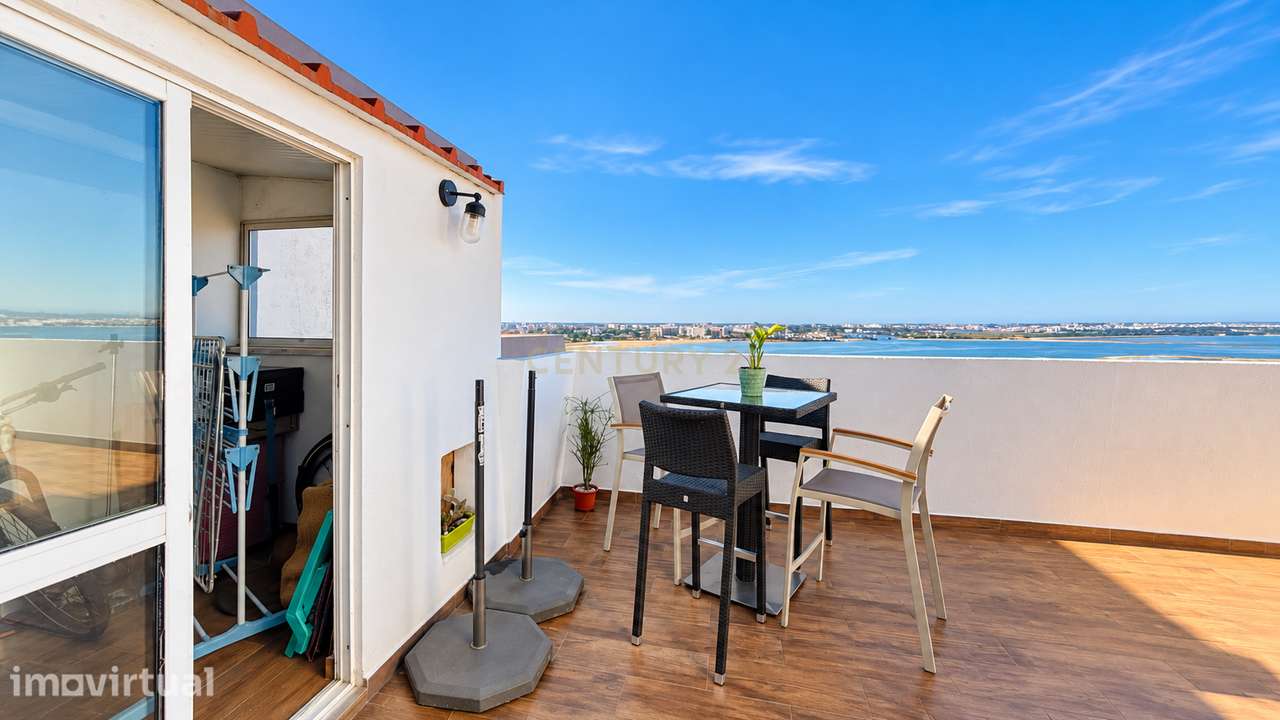 Apartamento T3 no Barreiro com dois terraços e excelente ligação a Lis - Grande imagem: 3/35