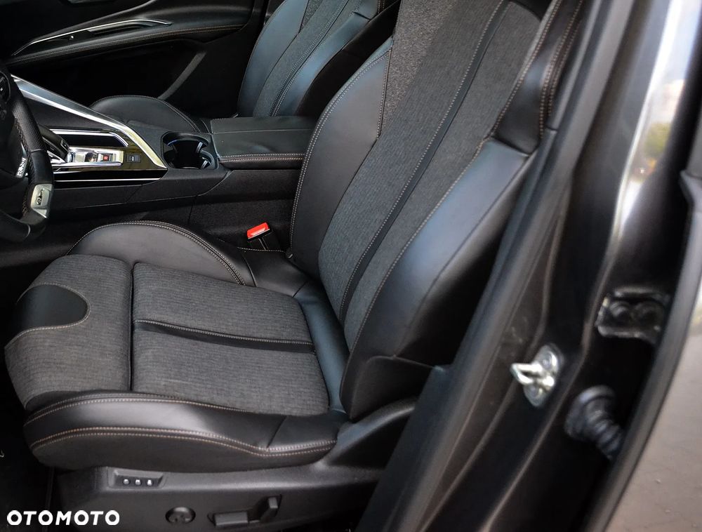Peugeot 3008 1.6 BlueHDi Allure S&S EAT6 - 8