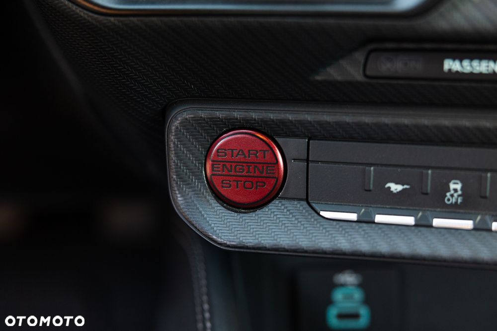 Ford Mustang 5.0 V8 Mach 1 - 35