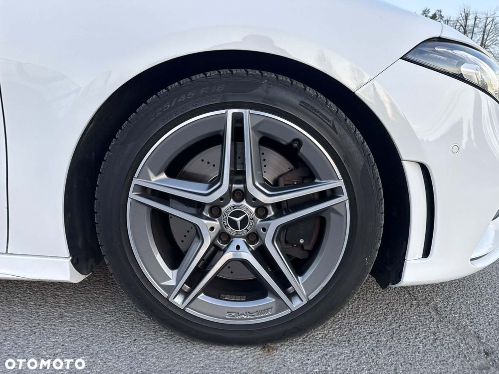 Mercedes-Benz Klasa A 250 4-Matic AMG Line 7G-DCT - 11