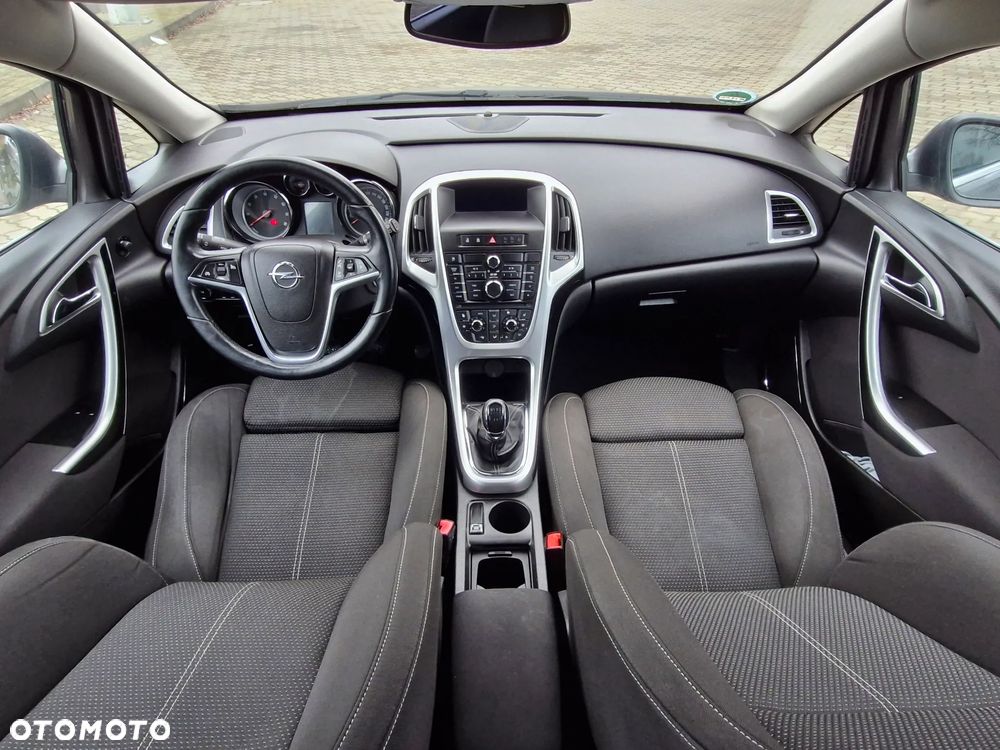 Opel Astra 1.4 T Cosmo - 20