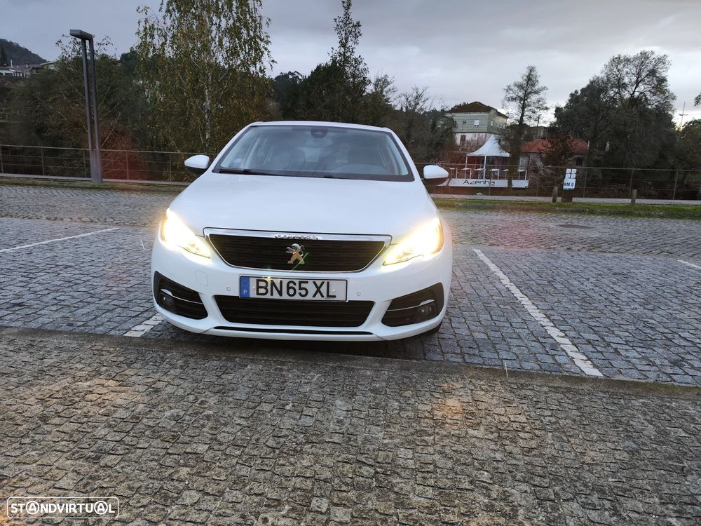 Peugeot 308 1.2 PureTech Business Line - 5