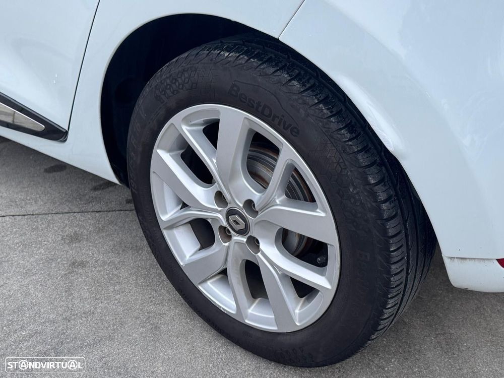 Renault Clio 0.9 TCe Limited Bi-Fuel - 6