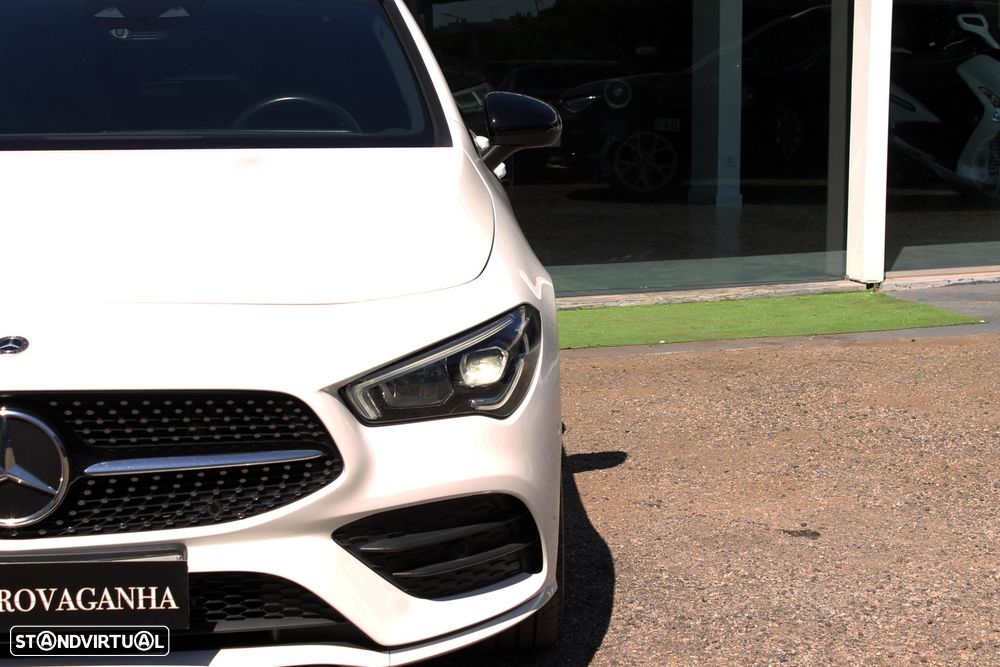 Mercedes-Benz CLA 250 e 8G-DCT AMG Line - 38