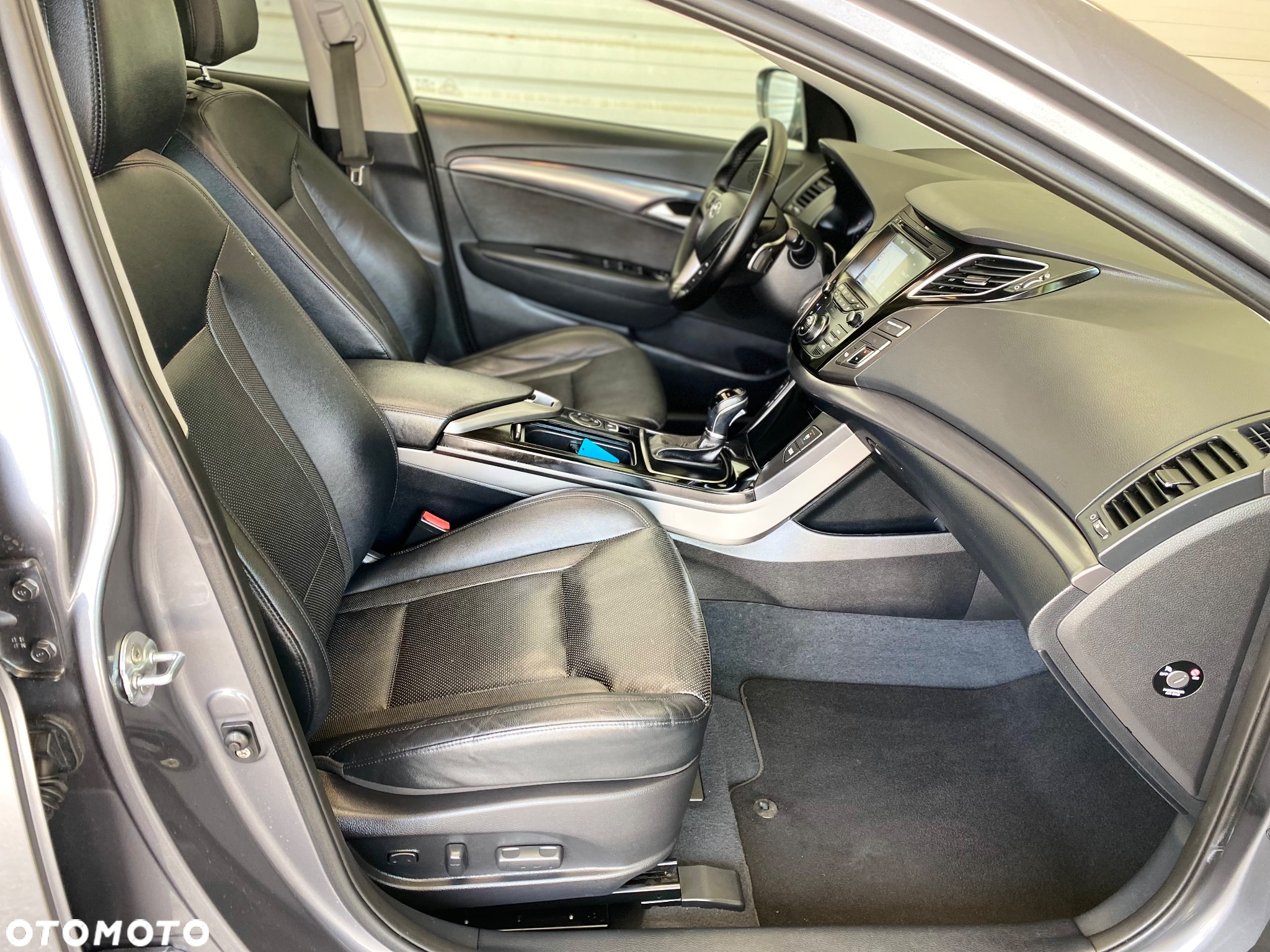 Hyundai i40 1.7 CRDi BlueDrive Premium DCT - 16