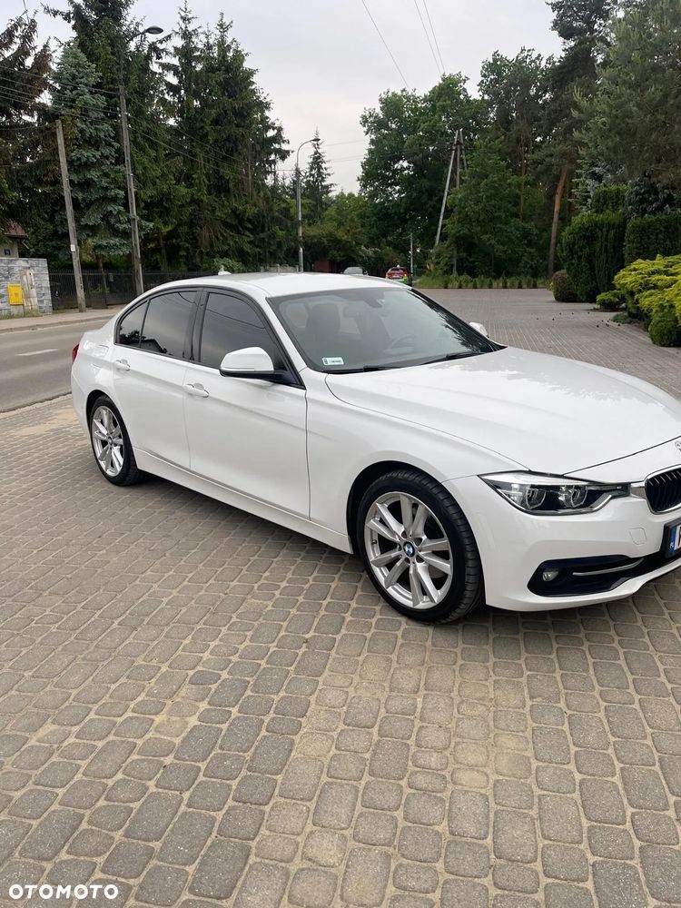 BMW Seria 3 330i Edition Luxury Line Purity - 5