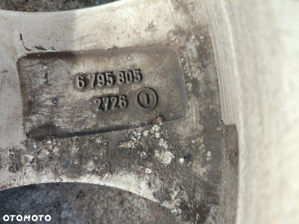 BMW seria 1 E81 04-13 komplet 4 sztuki felga aluminiowa alufelga 16'' * - 23