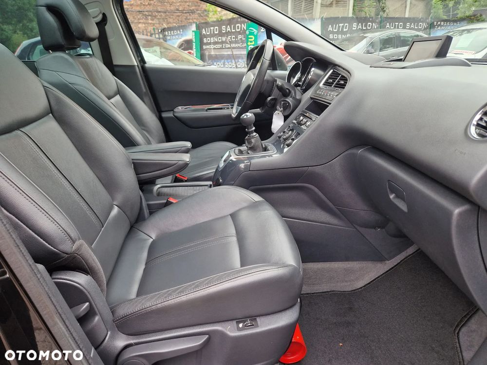 Peugeot 5008 HDI FAP 150 Allure - 31