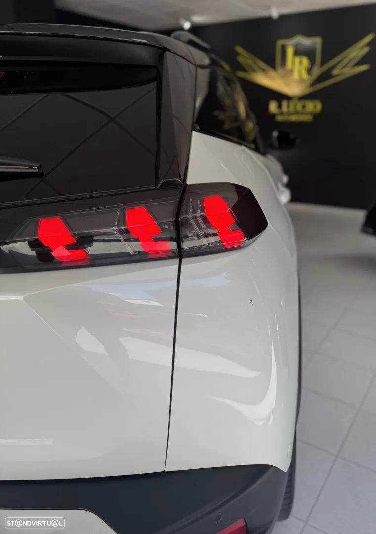 Peugeot e-2008 50 kWh GT Line - 11