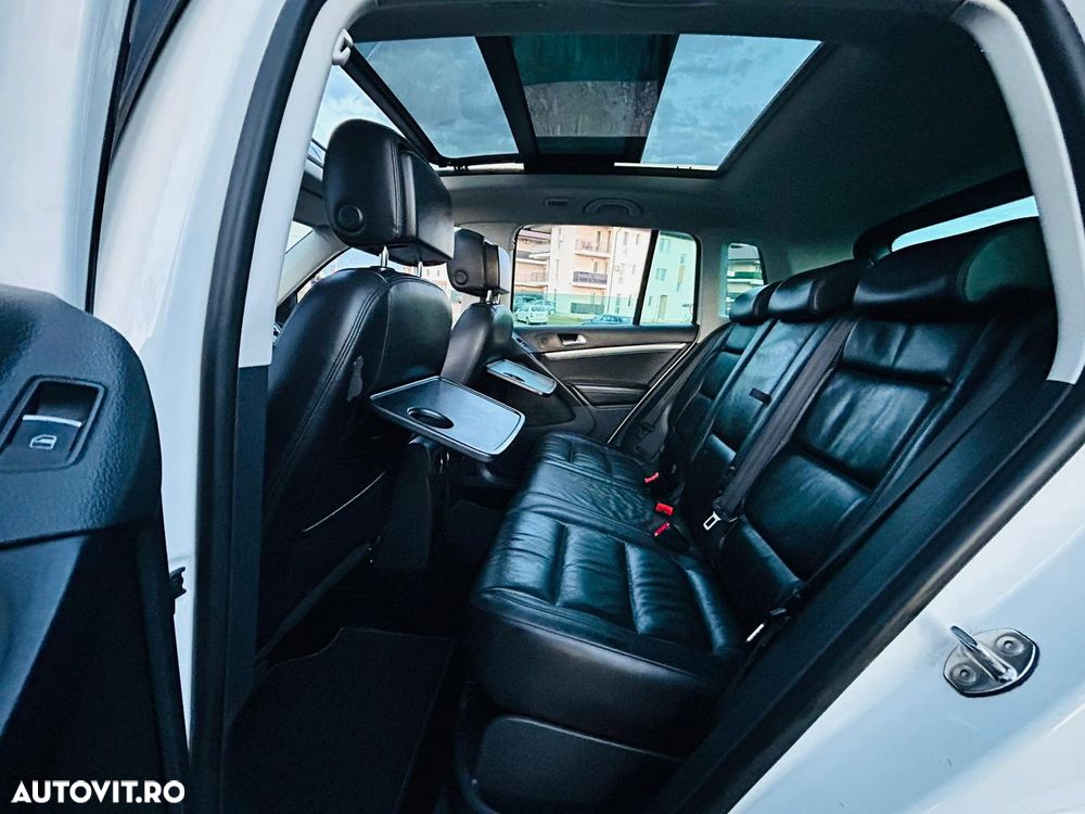 Volkswagen Tiguan - 8