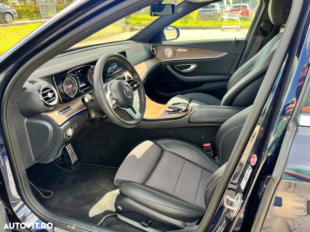 Mercedes-Benz E 220 d T-Modell 4MATIC Aut - 11