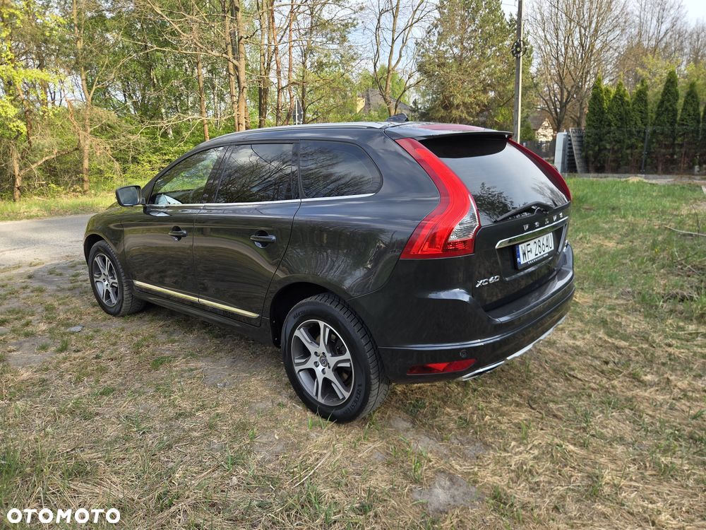 Volvo XC 60 - 6