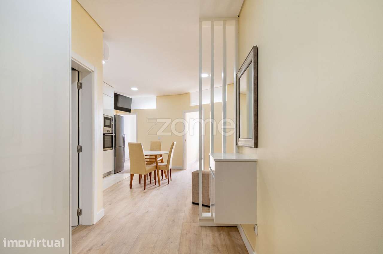 Apartamento T1+1 em plena Av. Boavista - Grande imagem: 3/21
