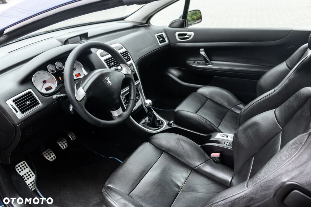 Peugeot 307 CC 1.6 Intense - 18