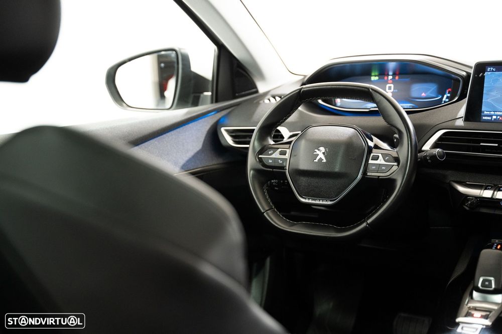 Peugeot 5008 1.2 PureTech Allure EAT8 - 11
