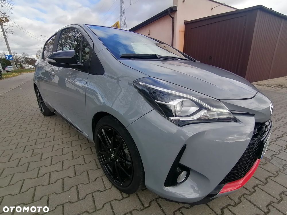 Toyota Yaris Hybrid 1.5 VVT-i - 6