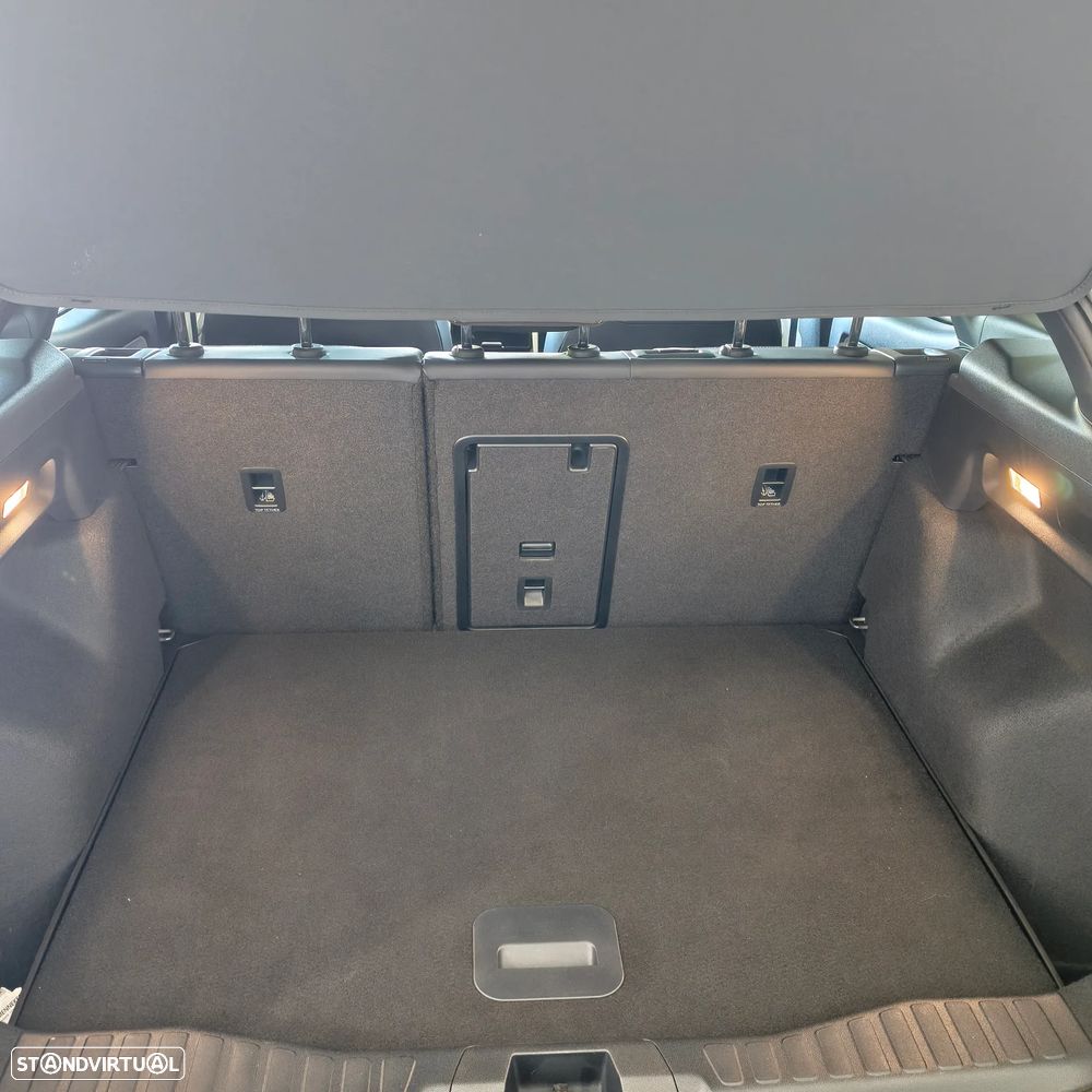 Ford Explorer Elektromotor c/ Extended Range RWD 77kWh Premium - 10