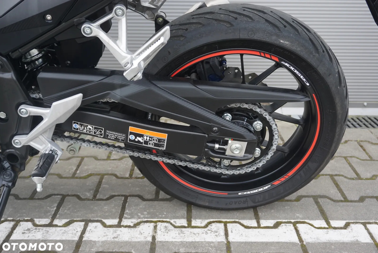 Honda CB - 23