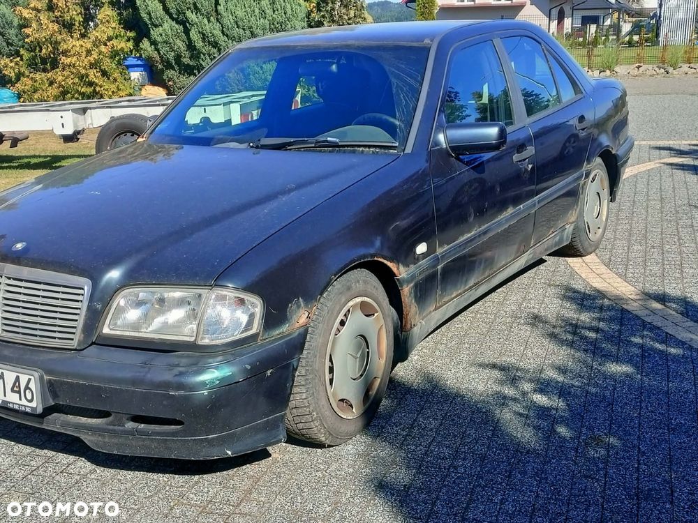Mercedes-Benz Klasa C - 2