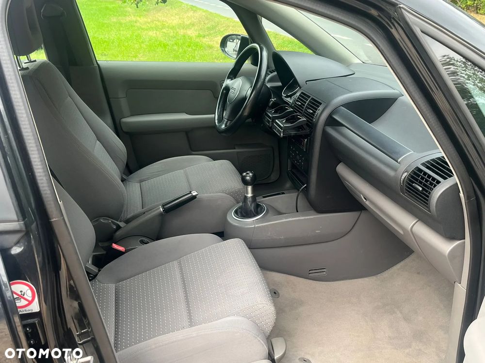 Audi A2 1.4 - 12