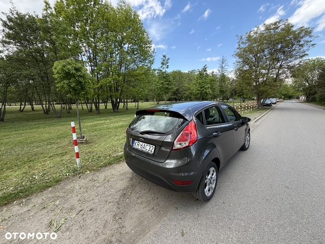 Ford Fiesta - 4