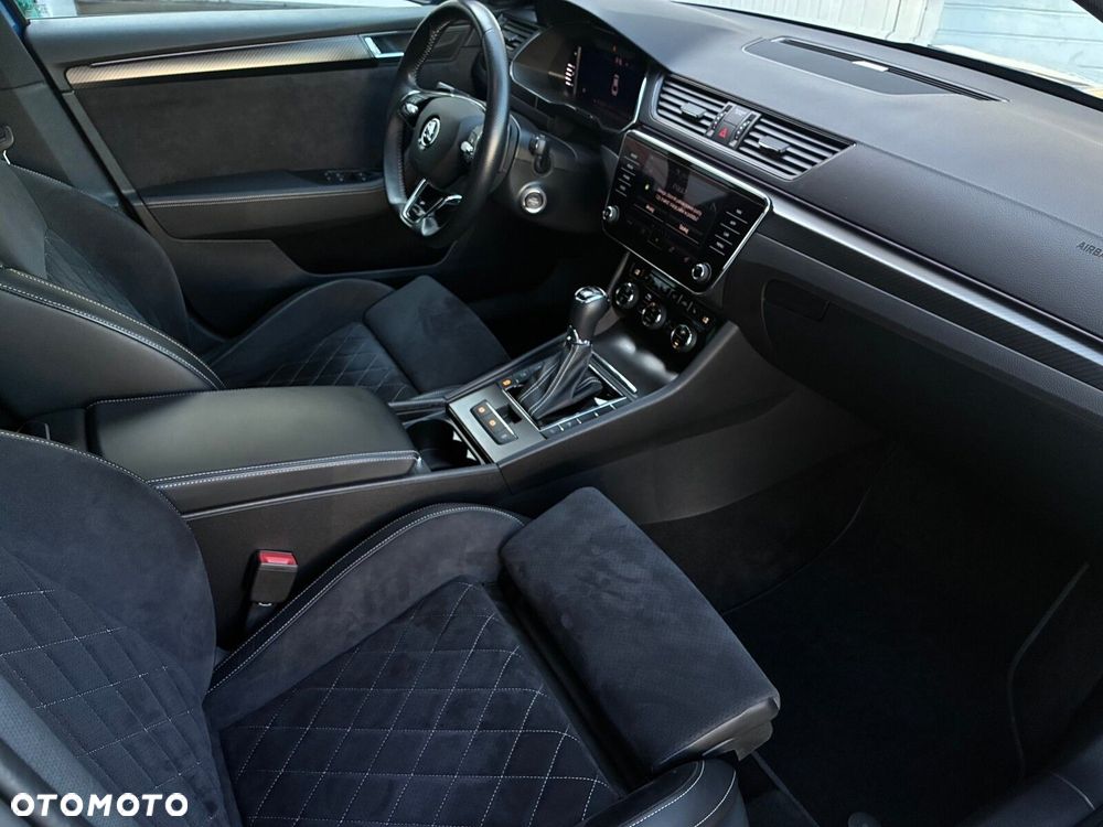 Skoda Superb 2.0 TSI 4x4 Sportline DSG - 28