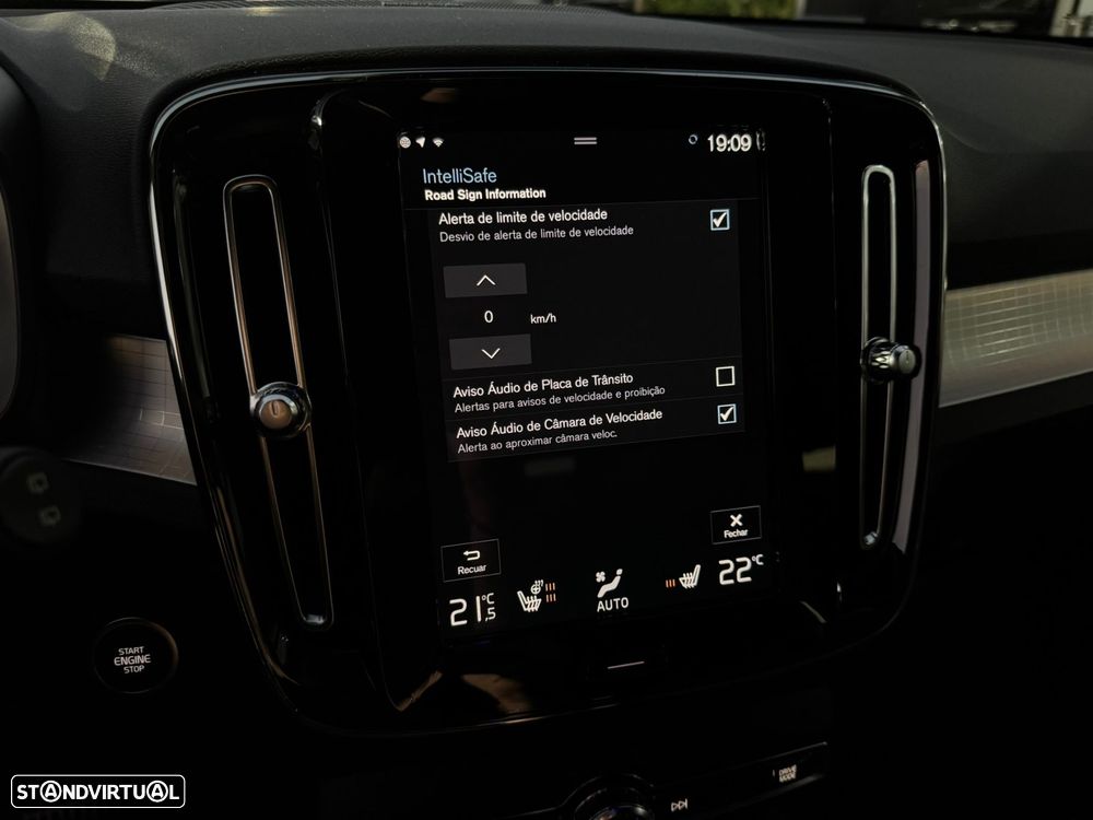 Volvo XC 40 1.5 T4 PHEV Plus Dark - 49