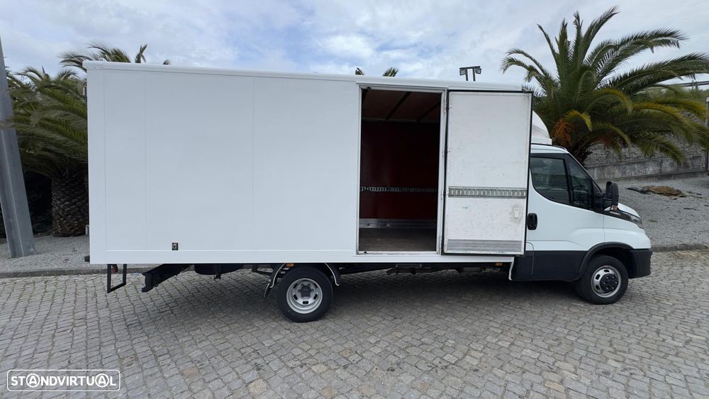 Iveco 35C18 3.0 - 8