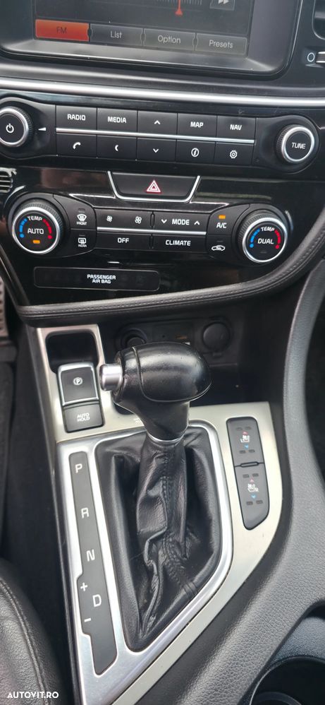 Kia Optima 1.7 CRDI DCT Business Supreme - 14