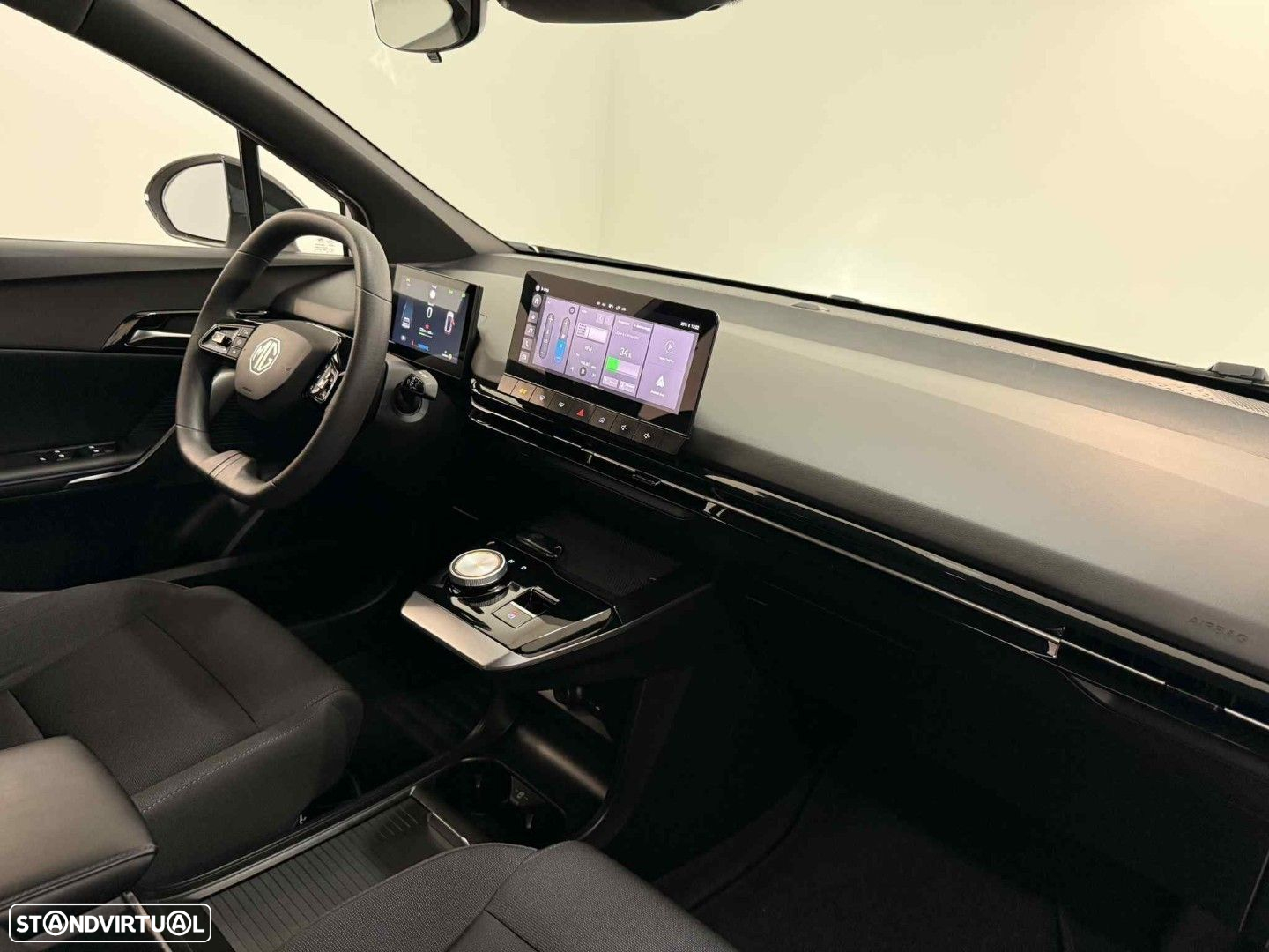 MG MG4 51 kWh Standard - 8