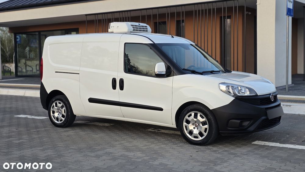 Fiat DOBLO MAXI LONG ❗❗SILNIK 1.6 / SKRZYNIA 6 BIEGÓW / CHŁODNIA-MROŹNIA +25 -25❗❗THERMO KING / ZABUDOWA LAMAR / DRZWI BOCZNE / GRZANIE / IZOTERMA / FULL OPCJA / KLIMATYZACJA / SALON POLSKA / JAK NOWY ❗❗ - 9