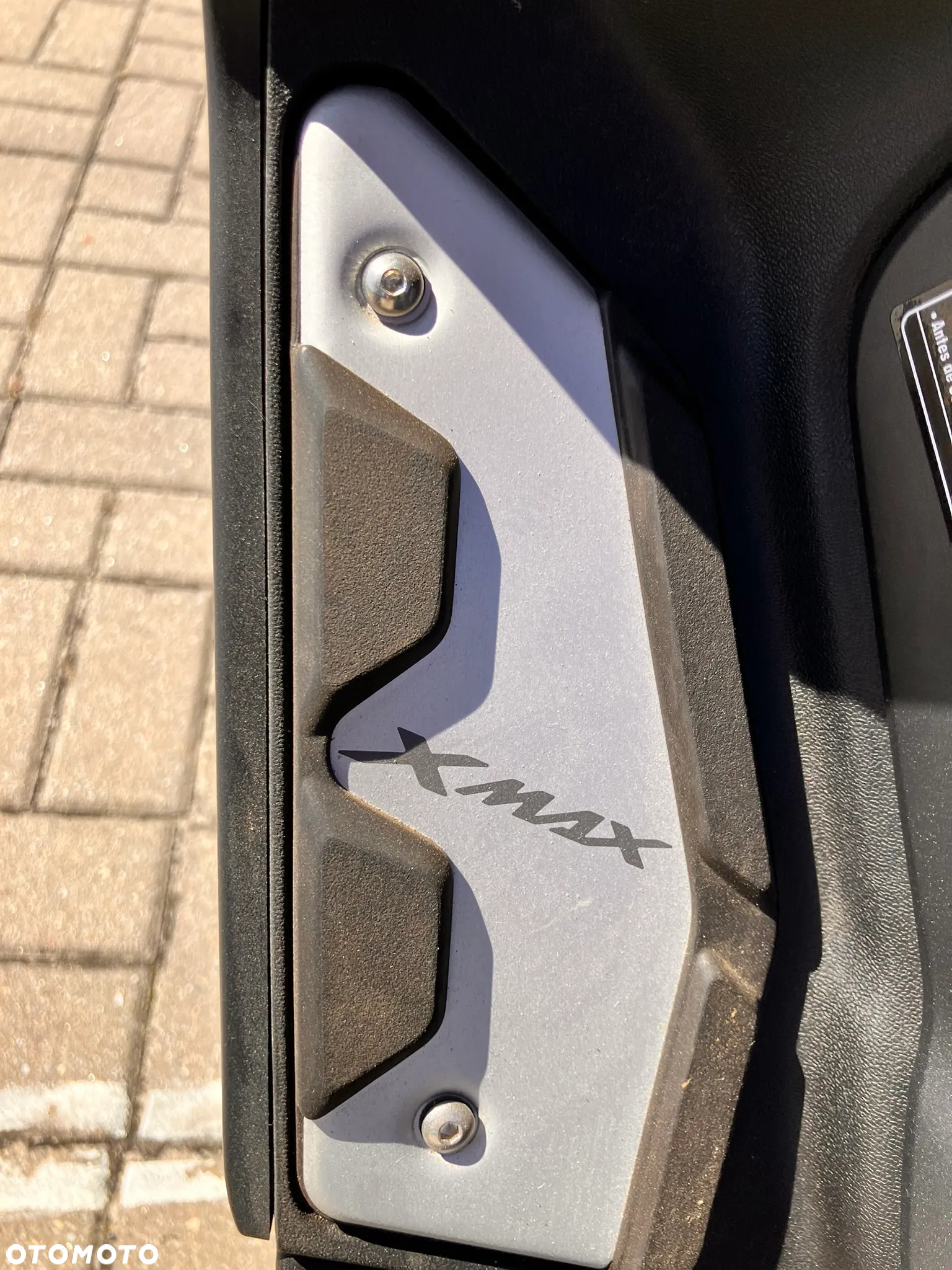 Yamaha X-max - 16