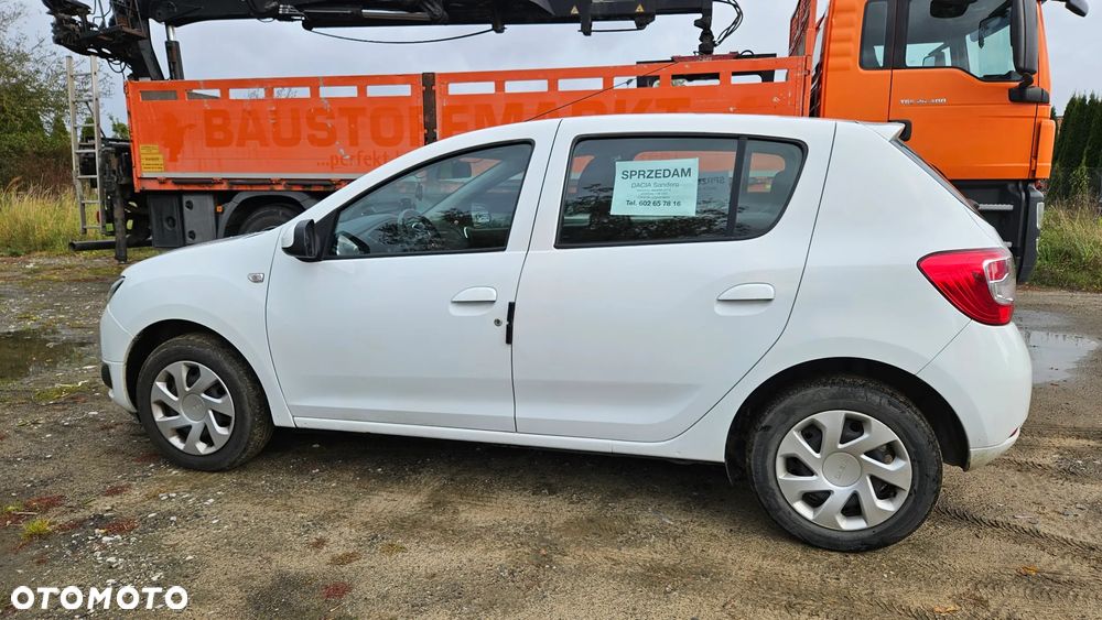 Dacia Sandero 1.2 16V Laureate - 5