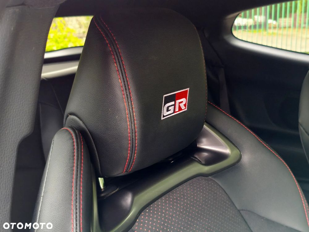 Toyota GR Yaris - 13