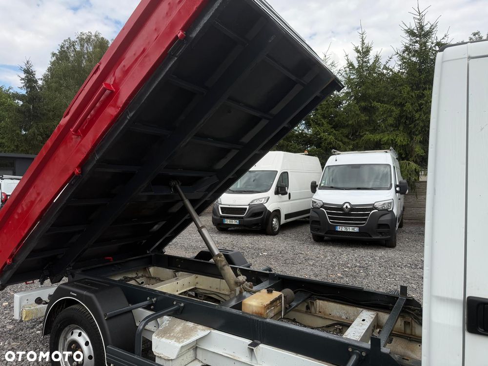 Renault Master / Wywrotka / 2.5D / Stan bardzo dobry / - 13