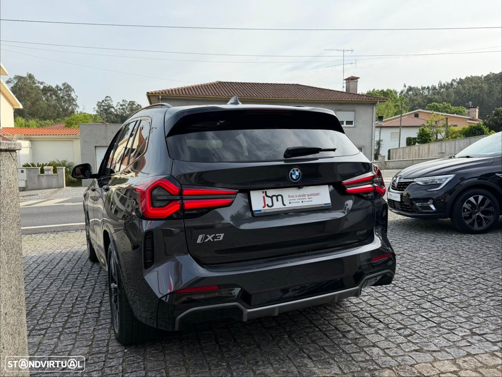 BMW iX3 M Sport Impressive - 7