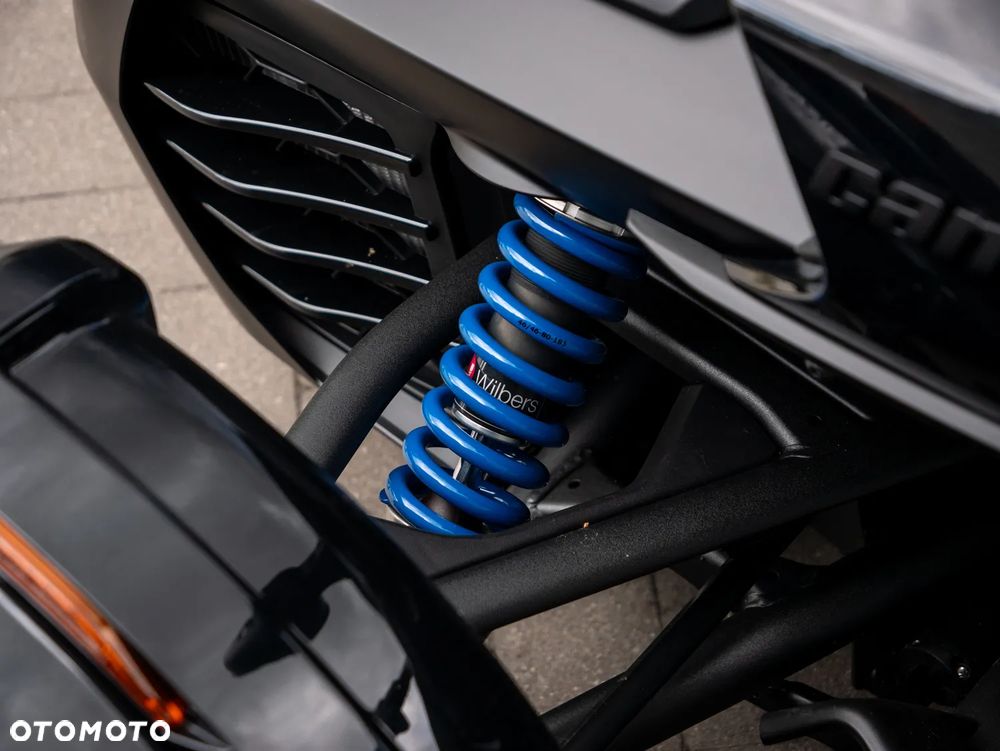 Can-Am Spyder - 4