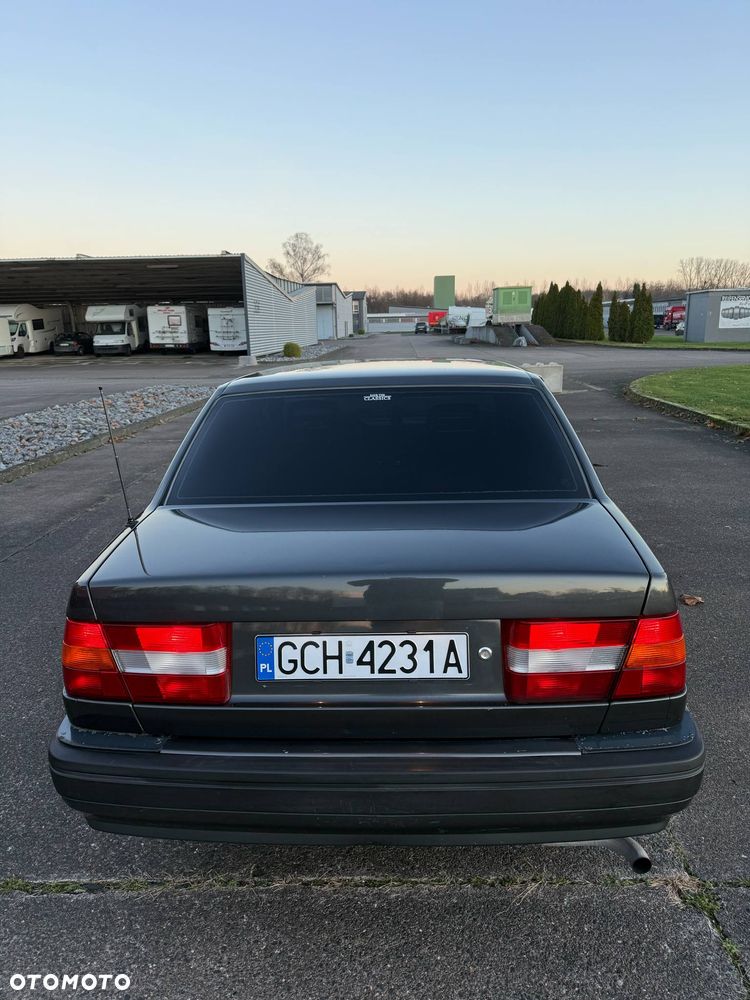 Volvo Seria 900 - 3