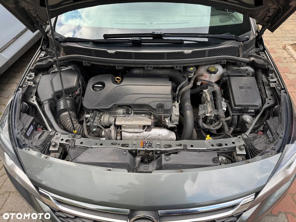Opel Astra 1.4 T Enjoy - 13
