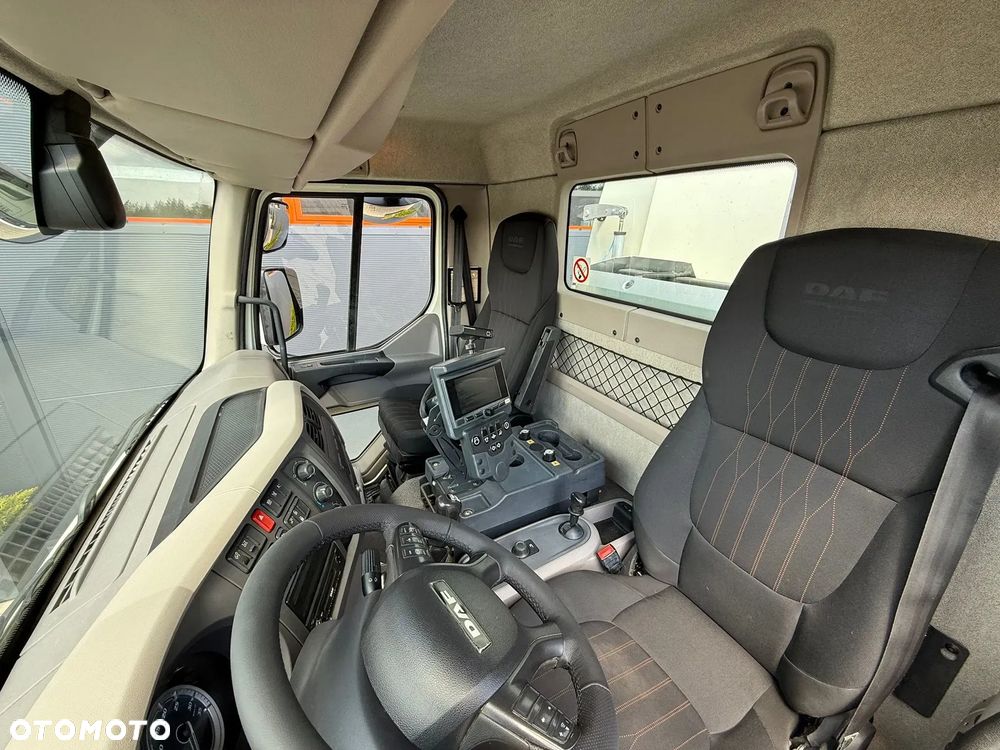 DAF DAF LF 15.230 Euro 6 // Klimatyzacja / zamiatarka uliczna // budowlana dwustronna JOHNSTON VT652 - 25