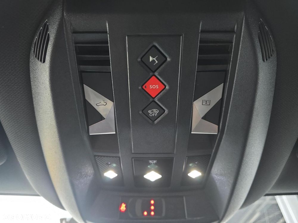 DS Automobiles DS 7 Crossback - 21