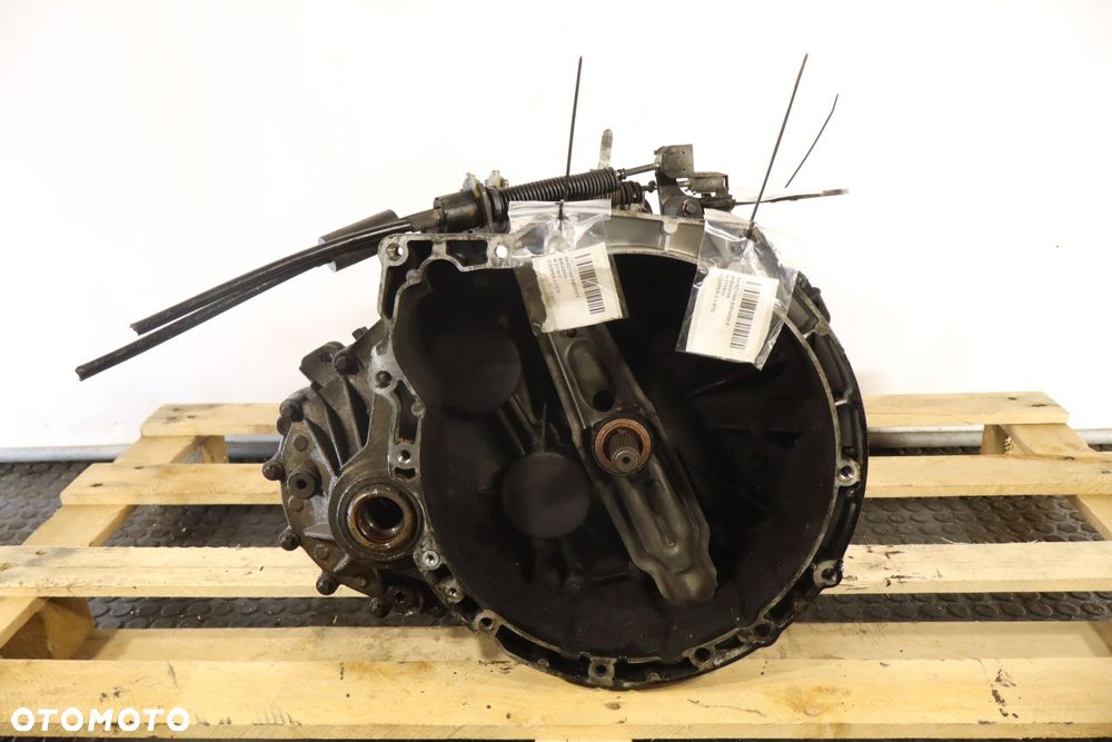 SKRZYNIA BIEGÓW 5 BIEGOWA MINI COOPER II 1.6TD - 1