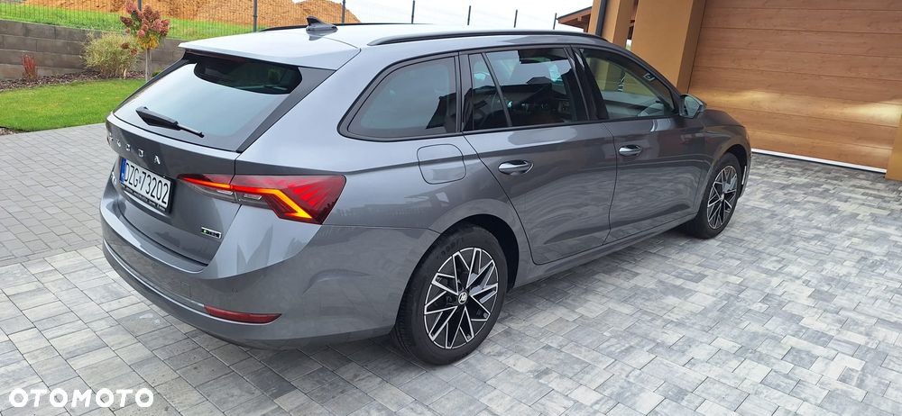 Skoda Octavia 1.5 TSI e-TEC DSG Ambition - 4