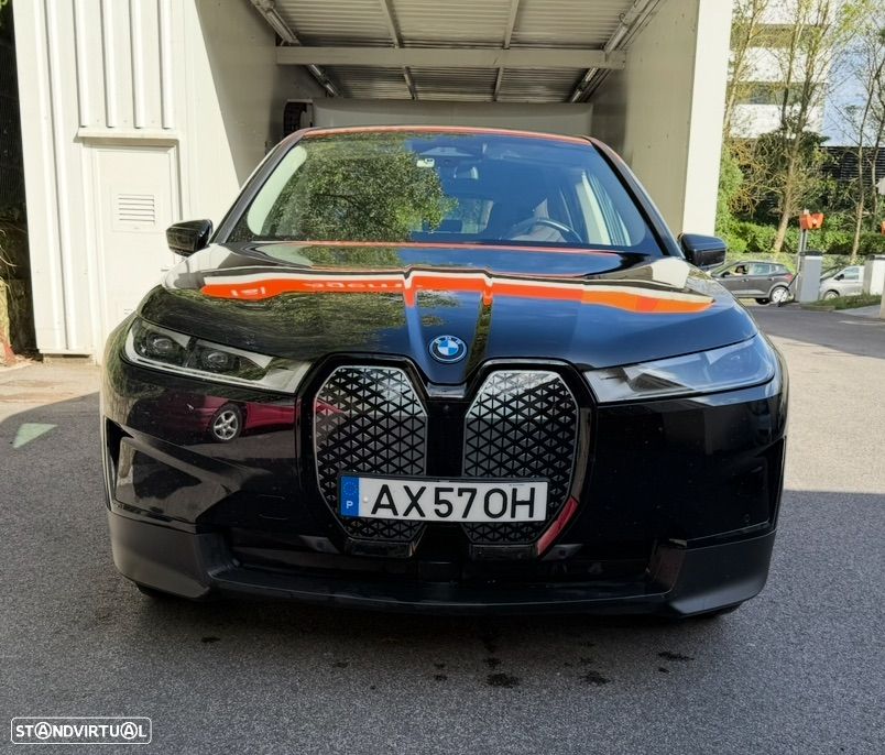 BMW iX xDrive 40 Pack Desportivo - 2