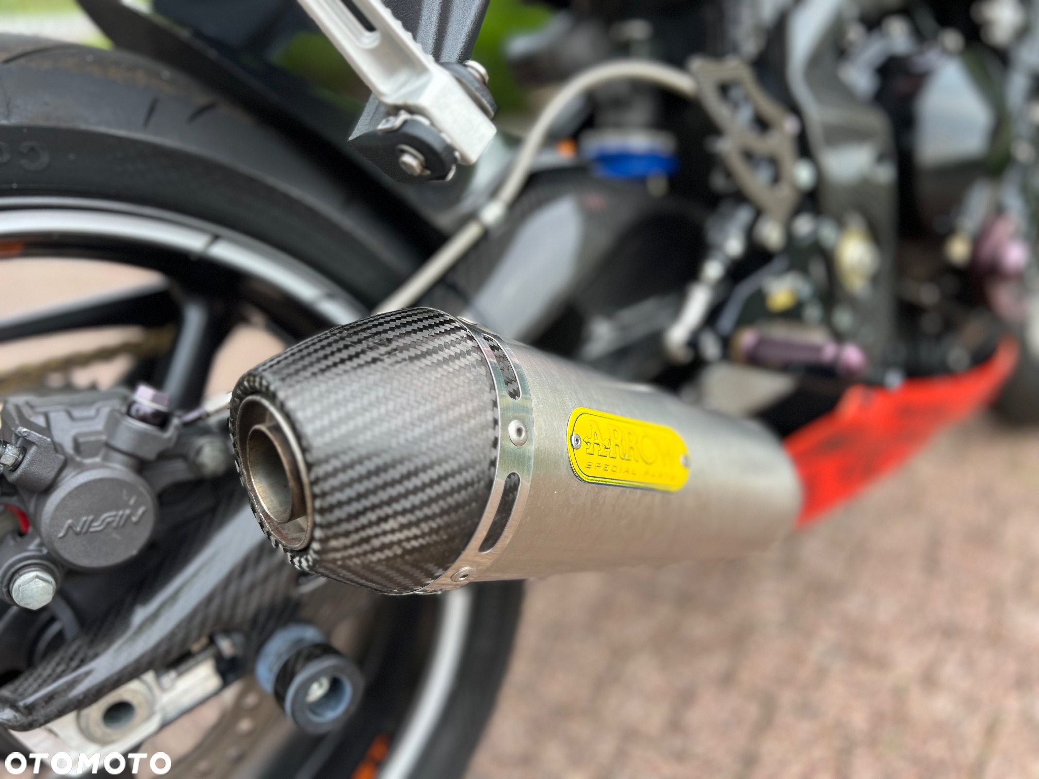 Triumph Street Triple - 13