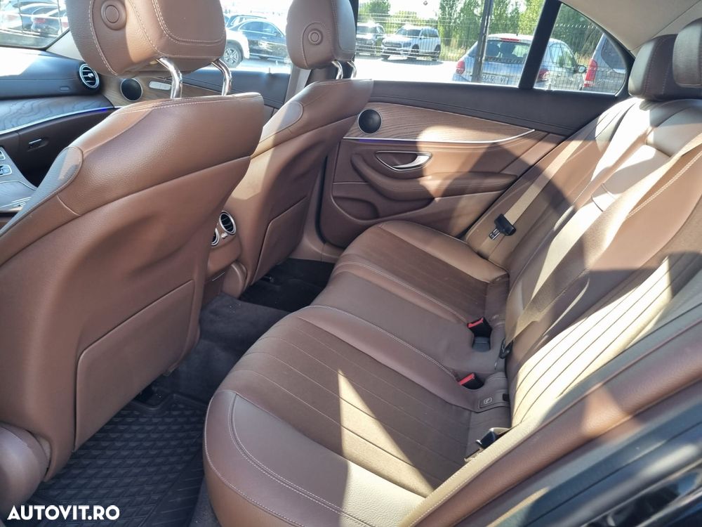 Mercedes-Benz E 200 4MATIC Aut. - 8