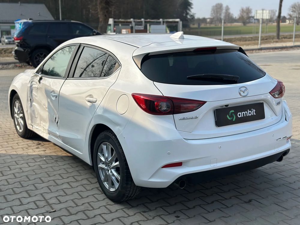 Mazda 3 - 8