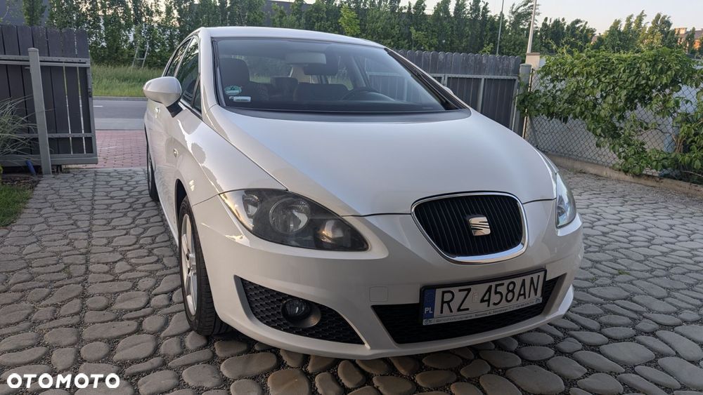 Seat Leon 1.6 TDI DPF Reference Copa - 2
