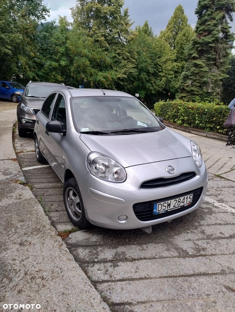 Nissan Micra - 1